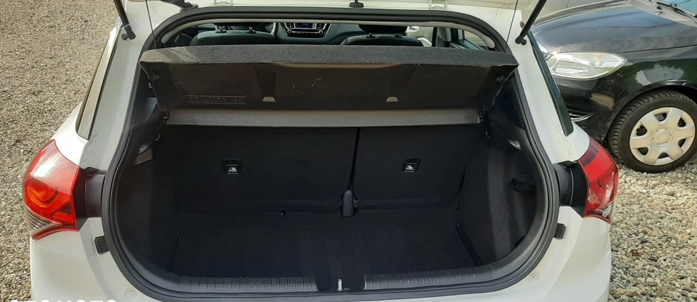 Hyundai i20 cena 32900 przebieg: 151000, rok produkcji 2016 z Elbląg małe 301